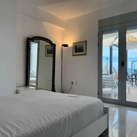 Saranda Terraces Apartament *